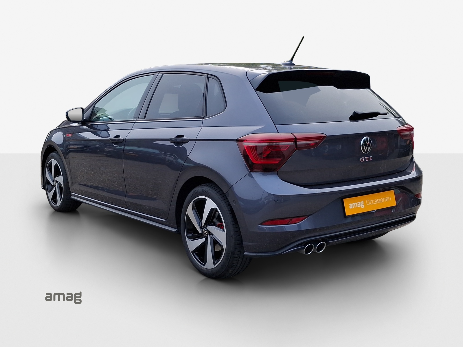 VW Polo 2.0 TSI GTI DSG-image-2