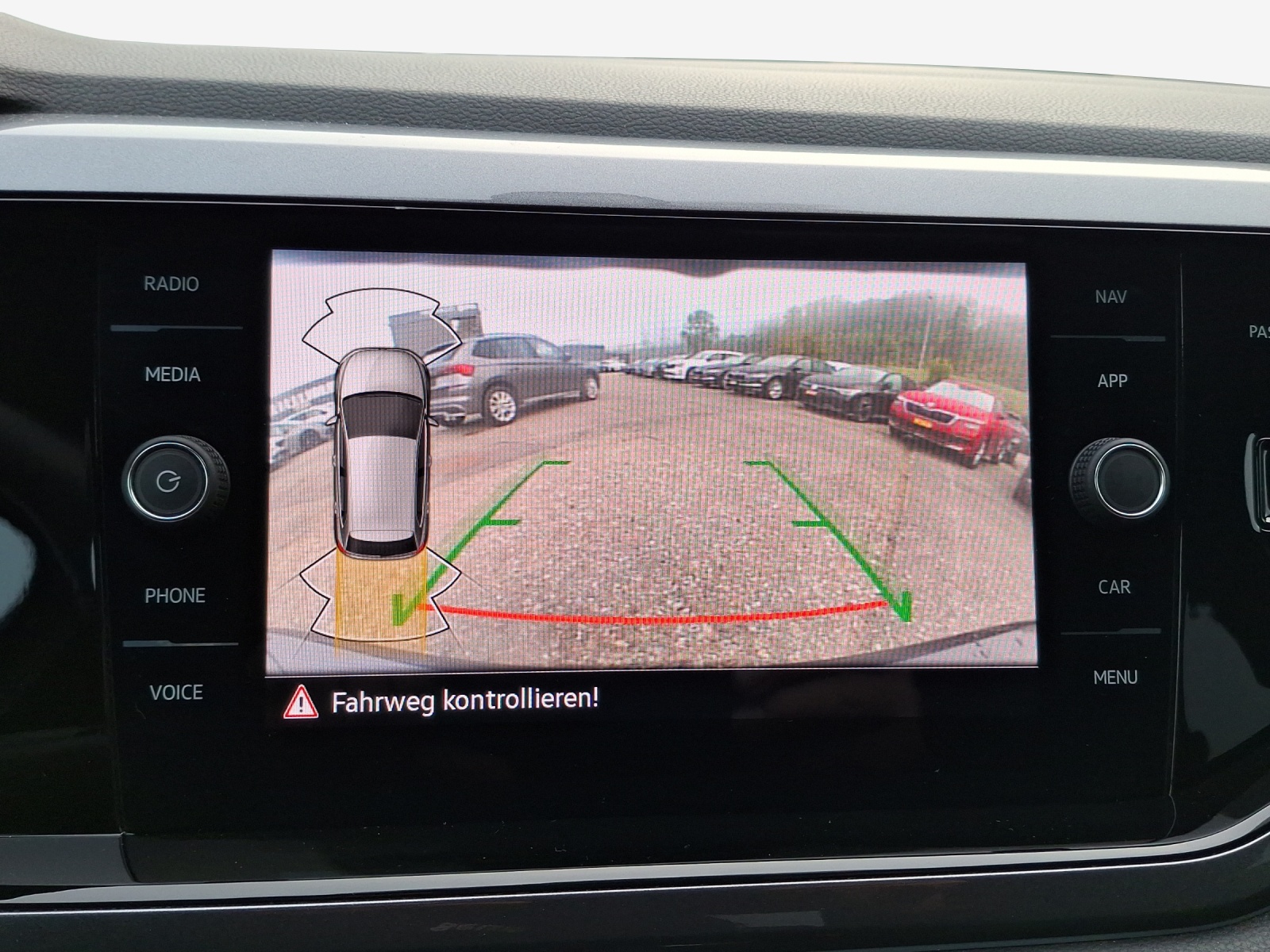 VW Polo 2.0 TSI GTI DSG-image-13