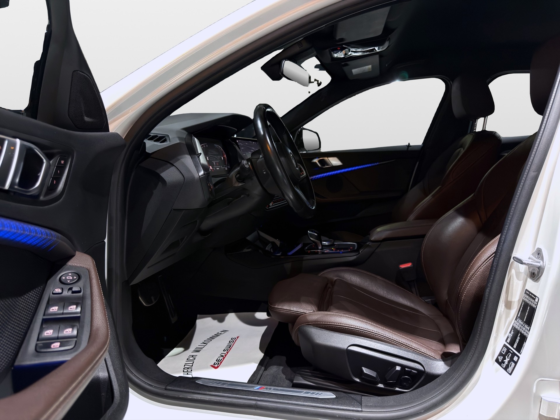 BMW 120d xDrive Steptronic M Sport*Frisch ab MFK,1 Jahr oder 20'000km Garantie auf Motor und Getriebe*-image-4