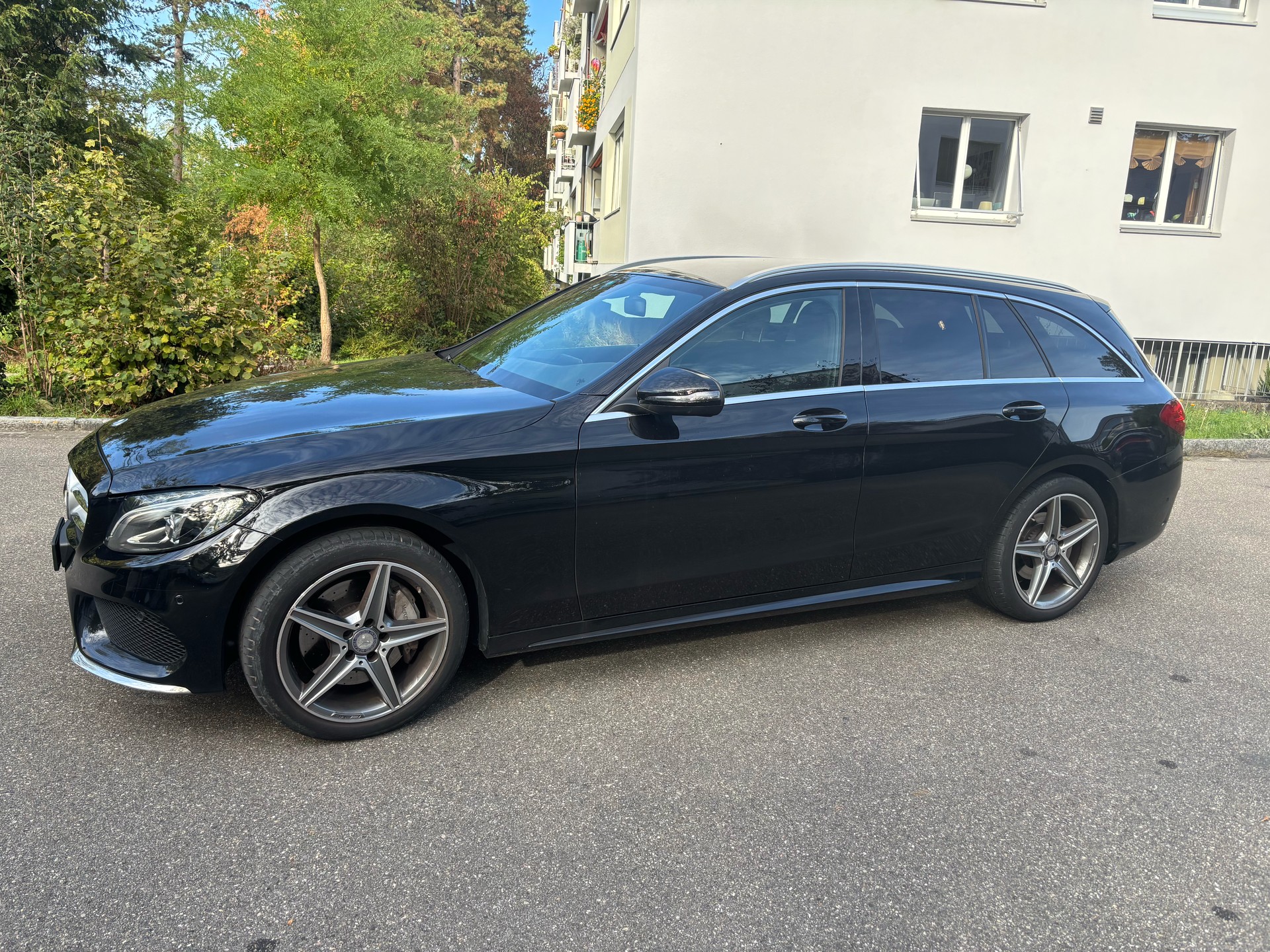 MERCEDES-BENZ C 250 AMG Line 7G-Tronic-image-0