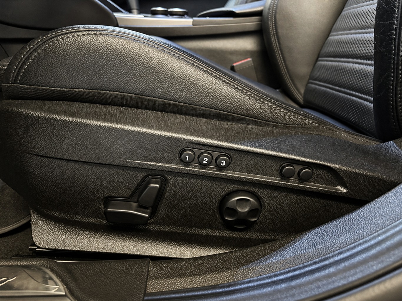 ALFA ROMEO Giulia 2.0 Q4 Veloce-image-18