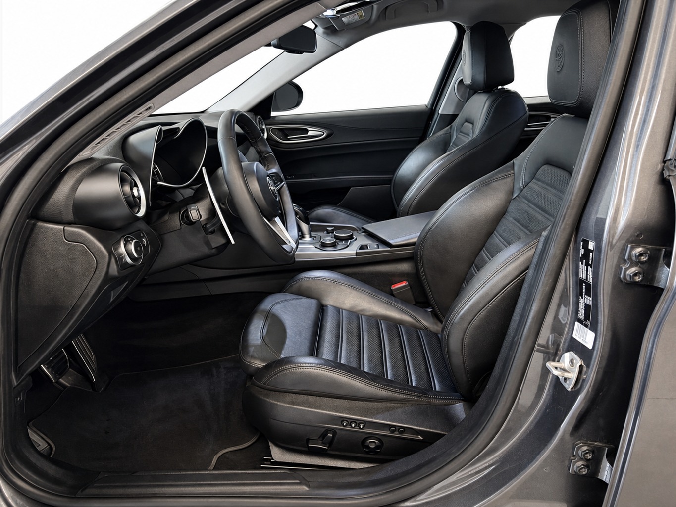 ALFA ROMEO Giulia 2.0 Q4 Veloce-image-16