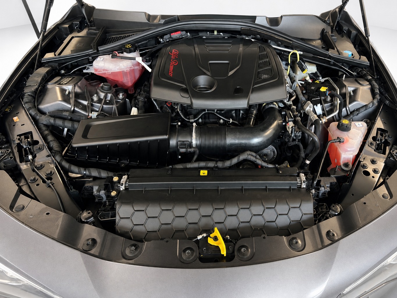 ALFA ROMEO Giulia 2.0 Q4 Veloce-image-14