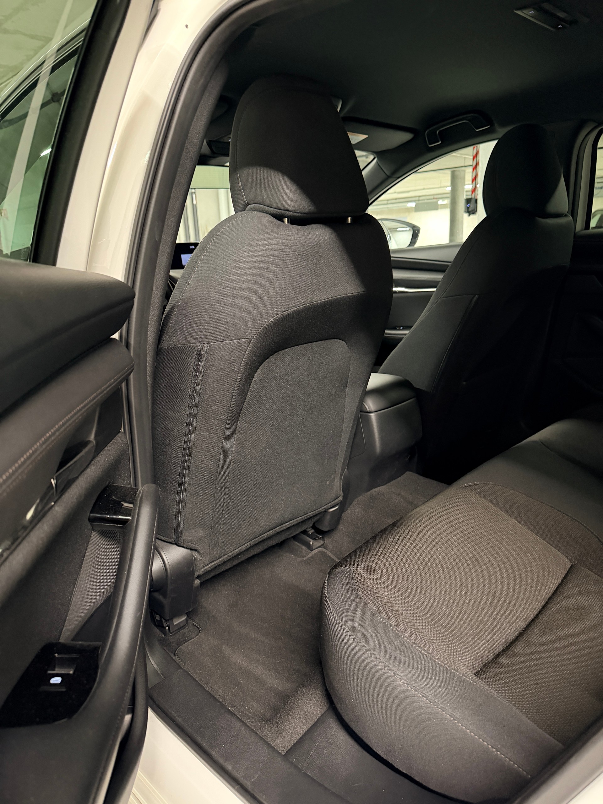 MAZDA 3 Hatchback SKYACTIV-X M Hybrid 180 Revolution AWD Automat-image-16
