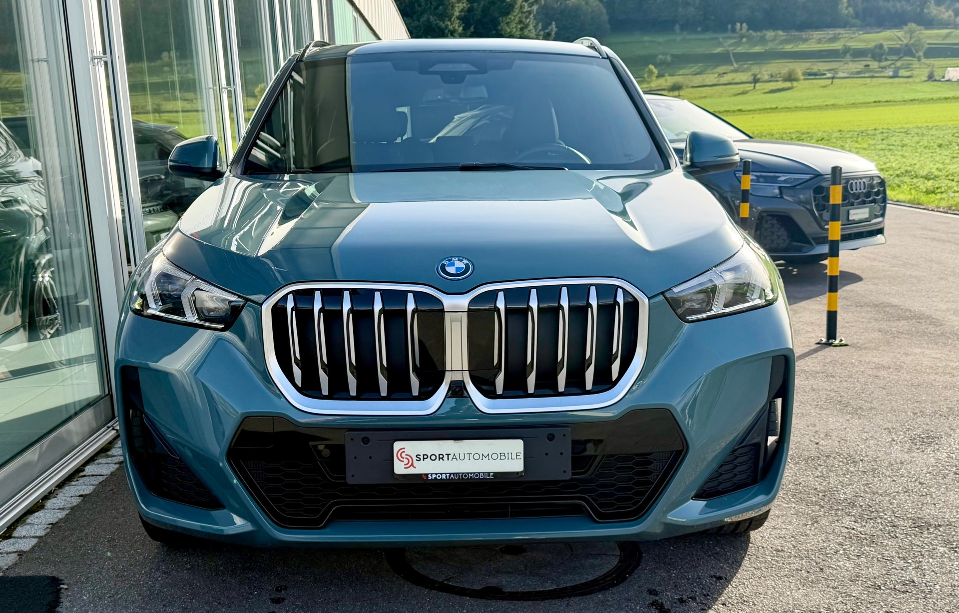 BMW X1 xDrive 30e M Sport-image-3