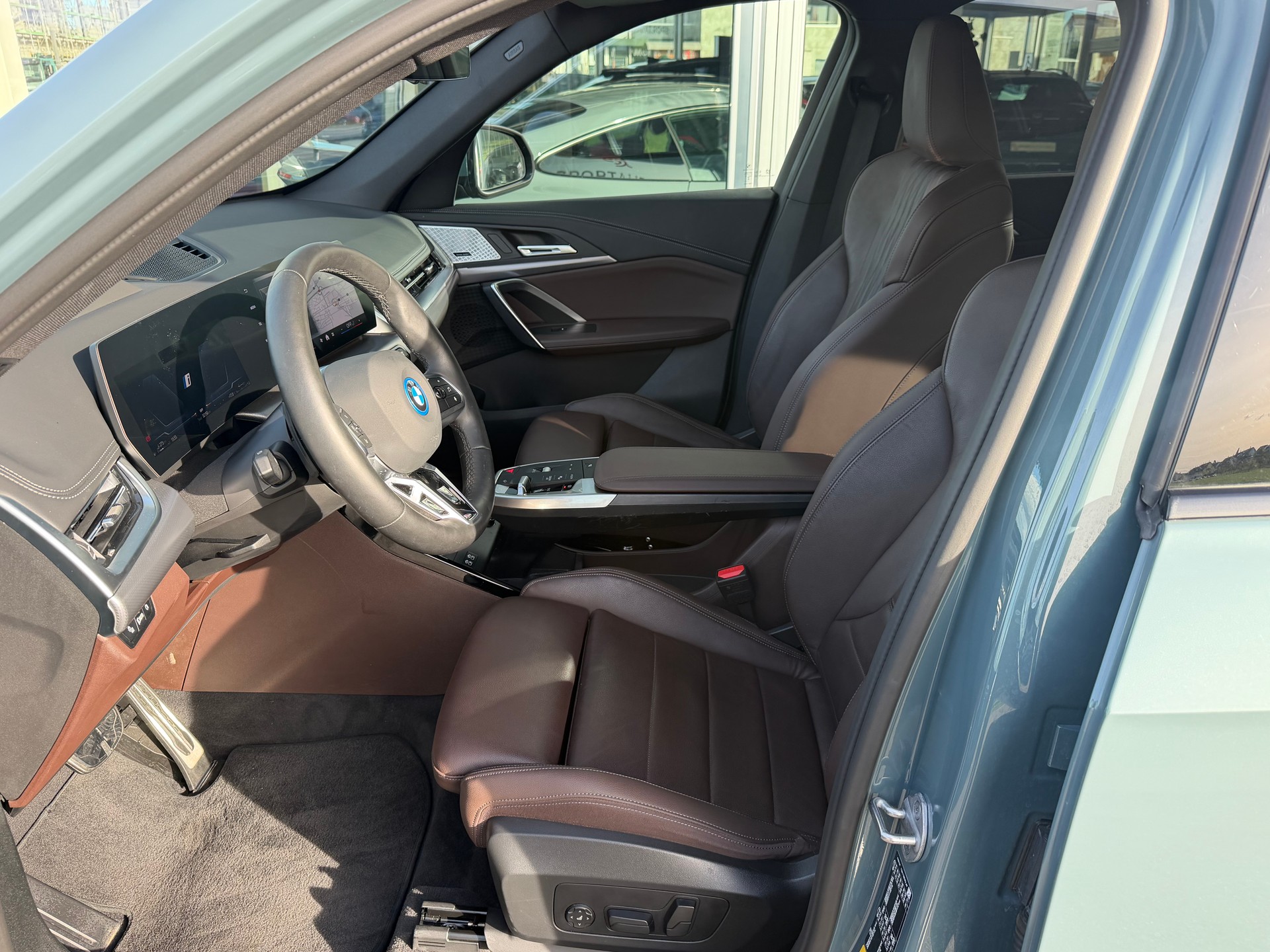 BMW X1 xDrive 30e M Sport-image-12
