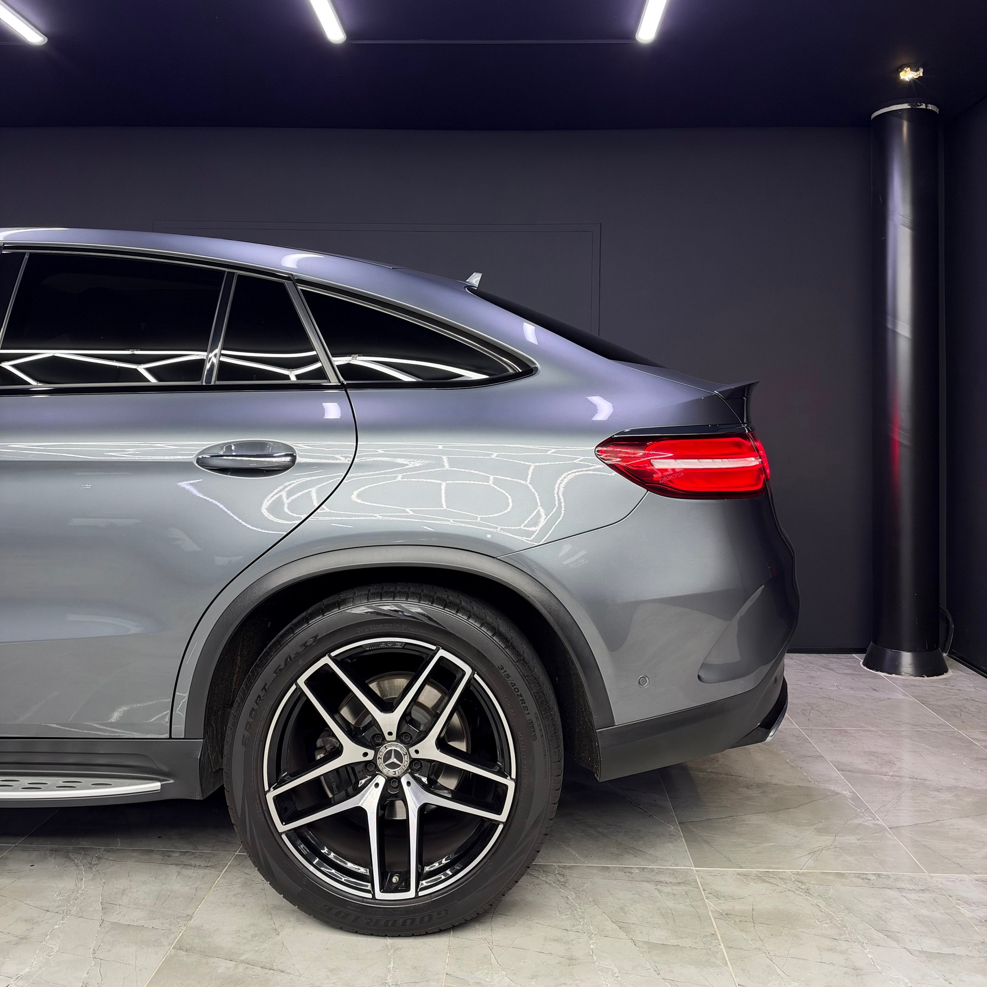 MERCEDES-BENZ GLE Coupé 350 d 4Matic 9G-Tronic-image-5