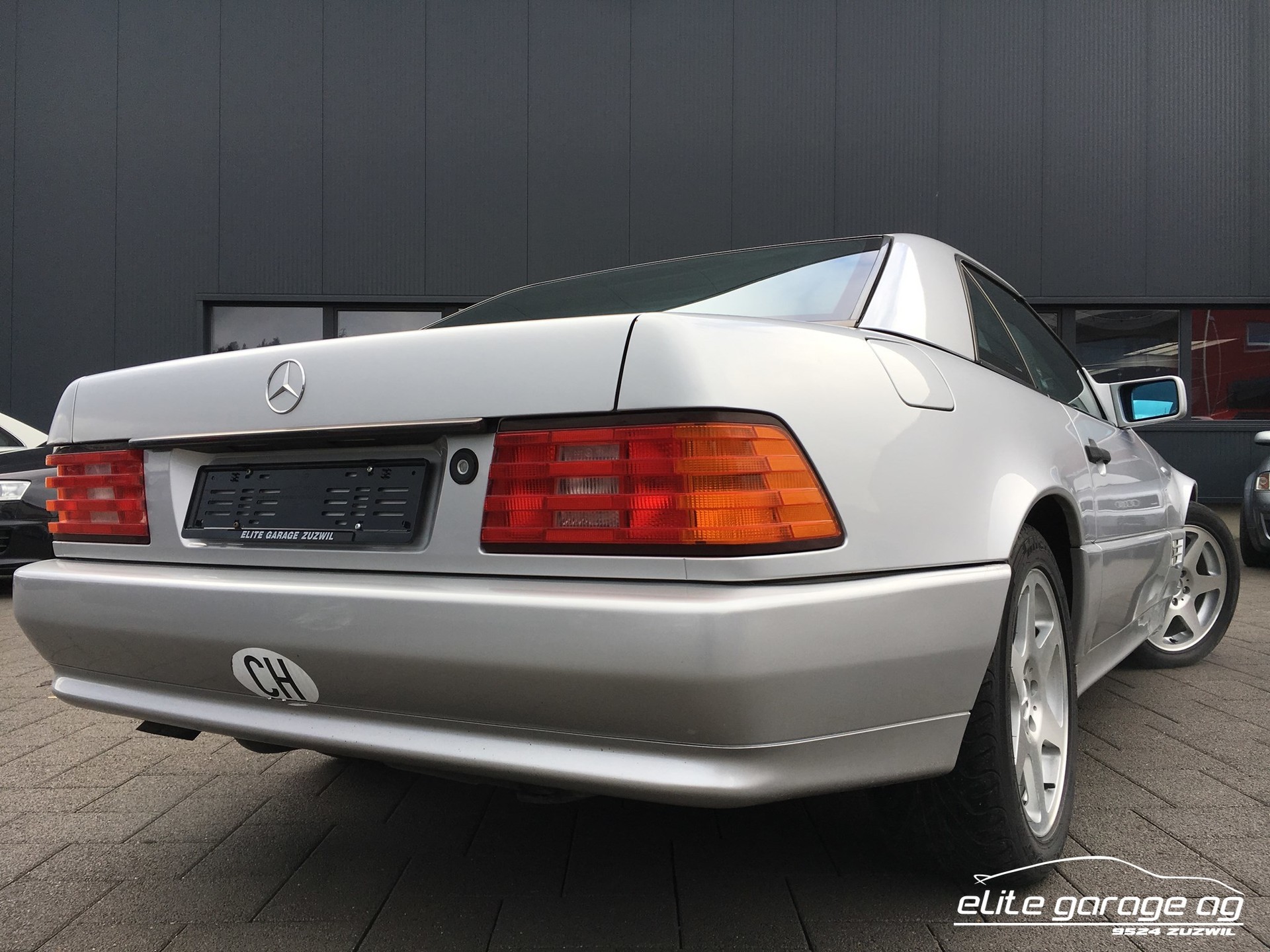 MERCEDES-BENZ SL 500 Special Edition-image-5
