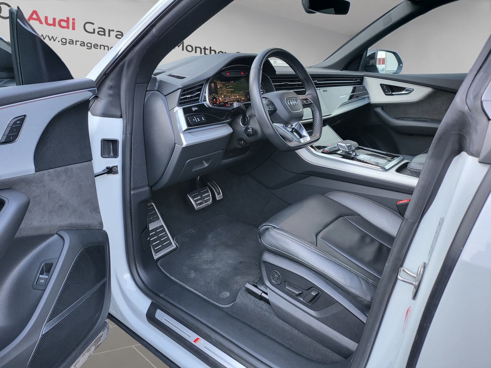 AUDI SQ8 TFSI quattro tiptronic-image-6