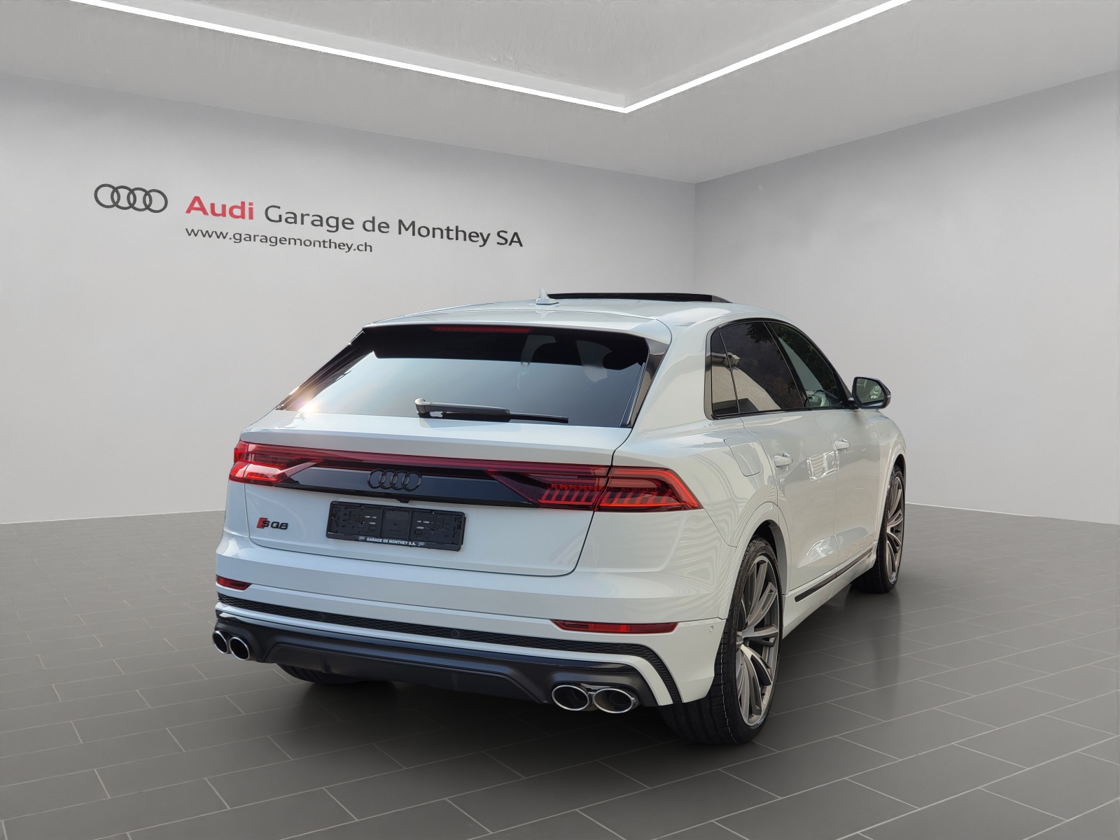 AUDI SQ8 TFSI quattro tiptronic-image-4
