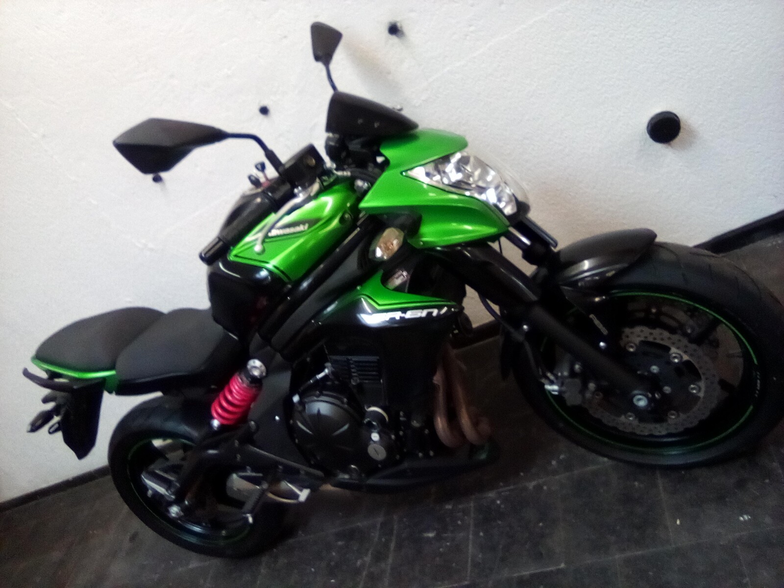 KAWASAKI ER-6 n ABS-35 KW.OK ab 18 j.. Zuverlässiger Japaner!Neu ab MFK Sommer 26!