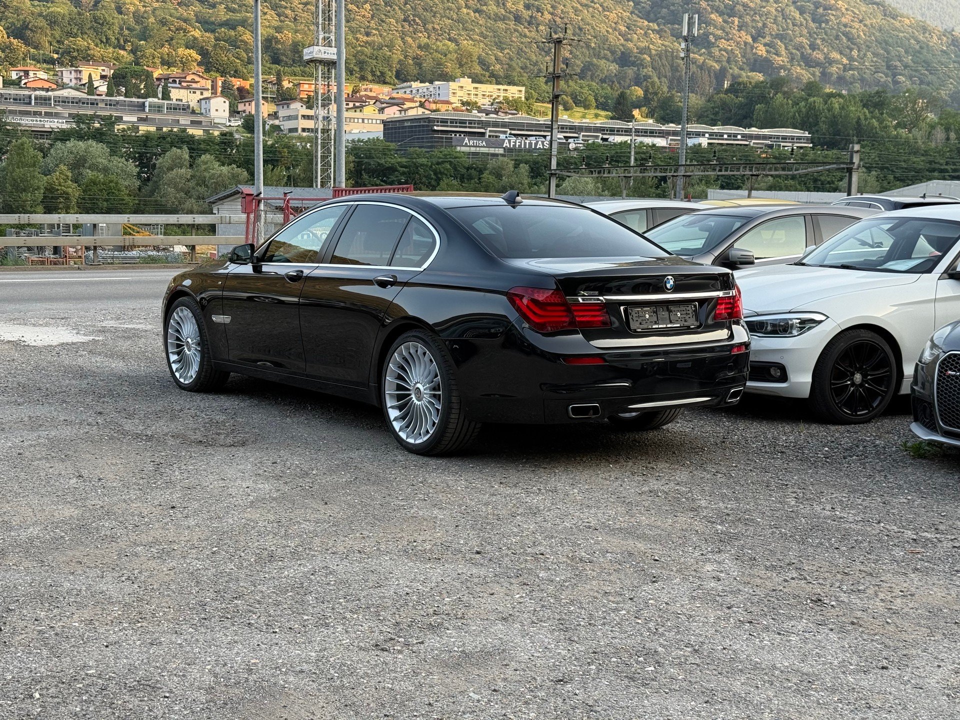 BMW 730d xDrive-image-4
