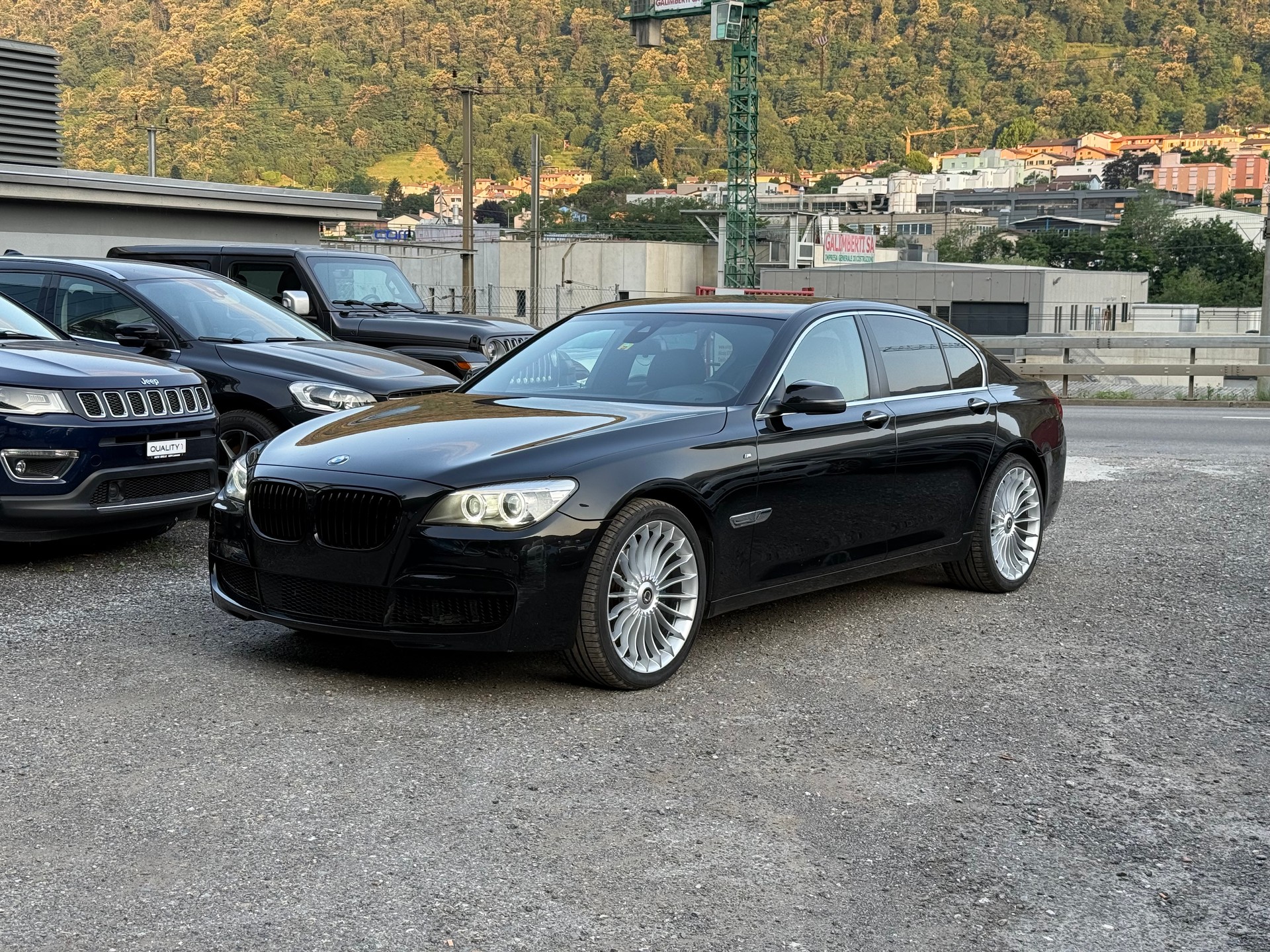 BMW 730d xDrive-image-2