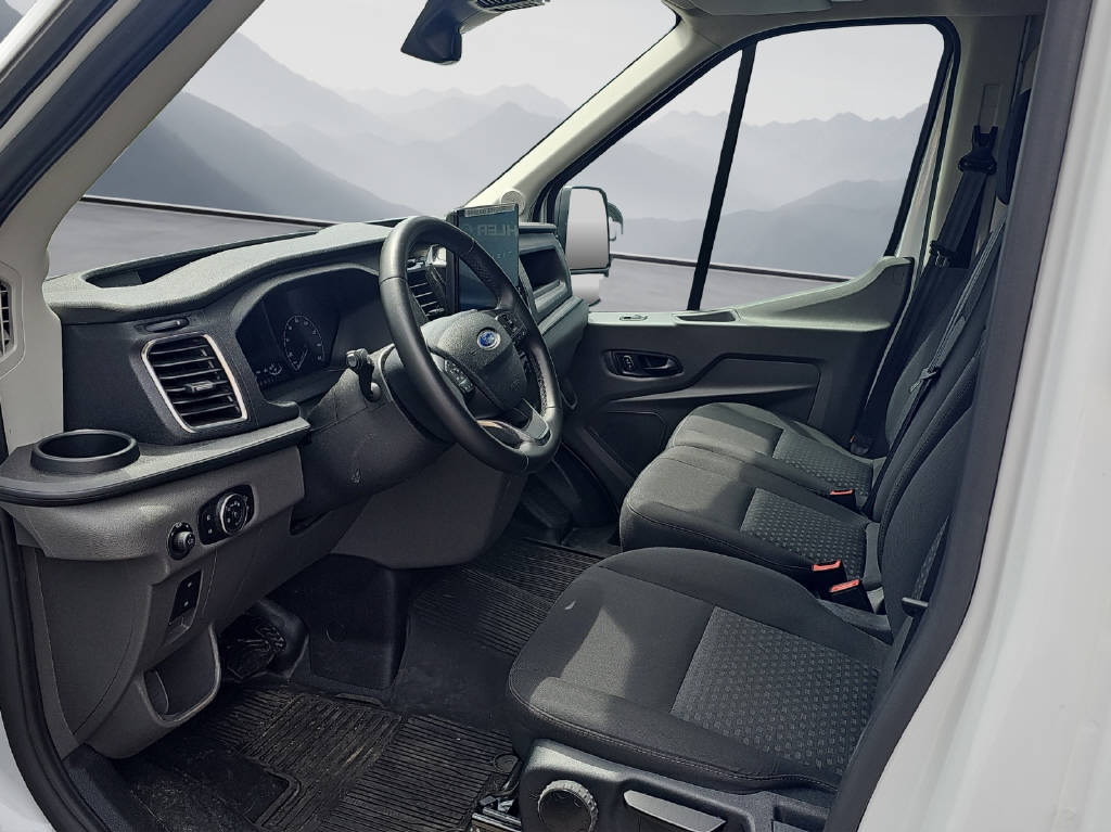 FORD E-Transit Van 350 L2H2 68kWh Trend-image-5