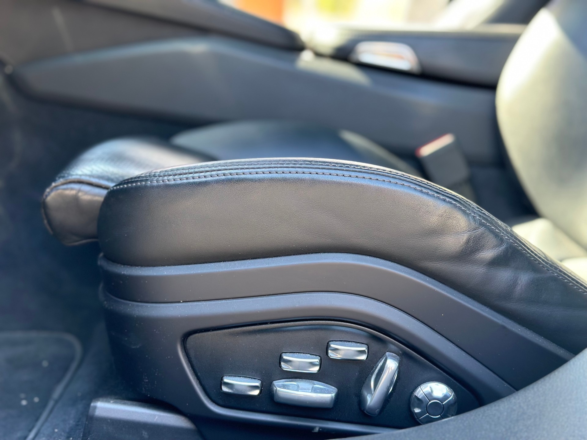 PORSCHE Panamera GTS Sport Turismo PDK-image-16