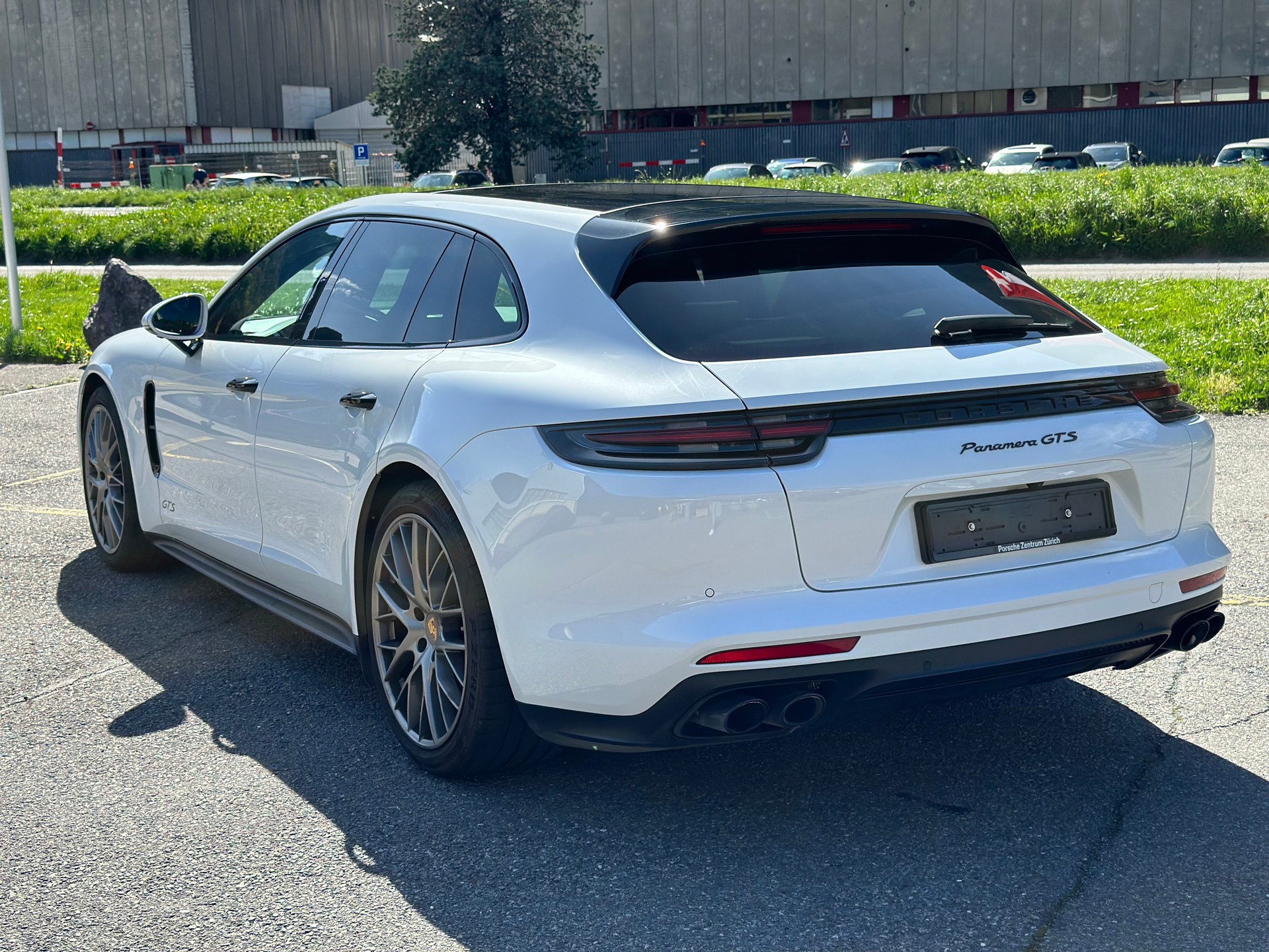PORSCHE Panamera GTS Sport Turismo PDK-image-9