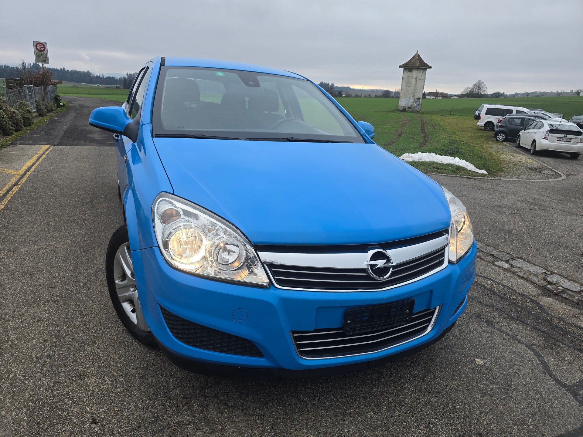 OPEL Astra Caravan 1.6i 16V-image-0