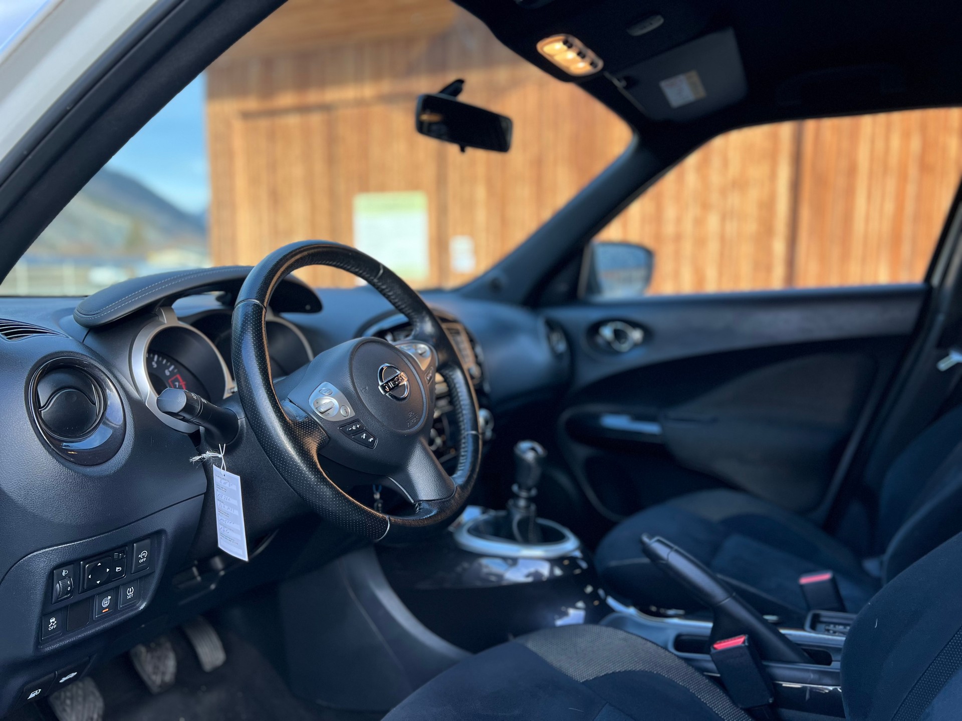 NISSAN Juke 1.2 DIG-T tekna-image-7