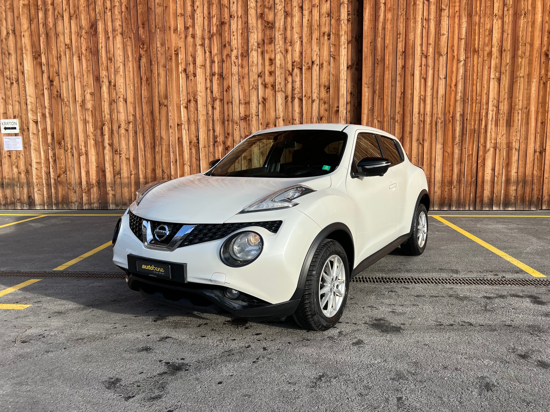 NISSAN Juke 1.2 DIG-T tekna-image-2