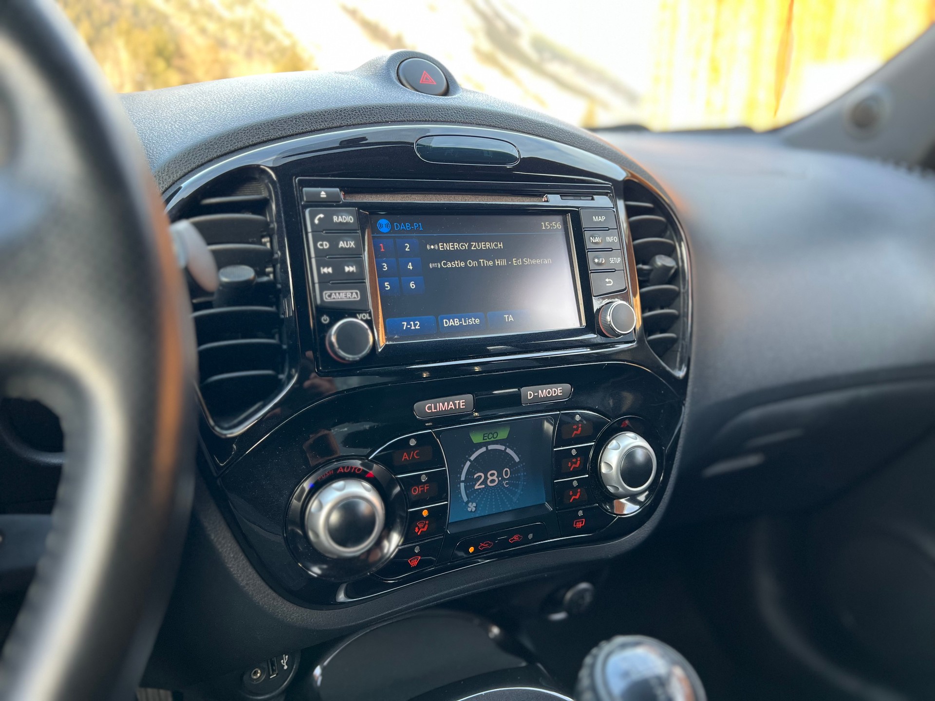 NISSAN Juke 1.2 DIG-T tekna-image-11