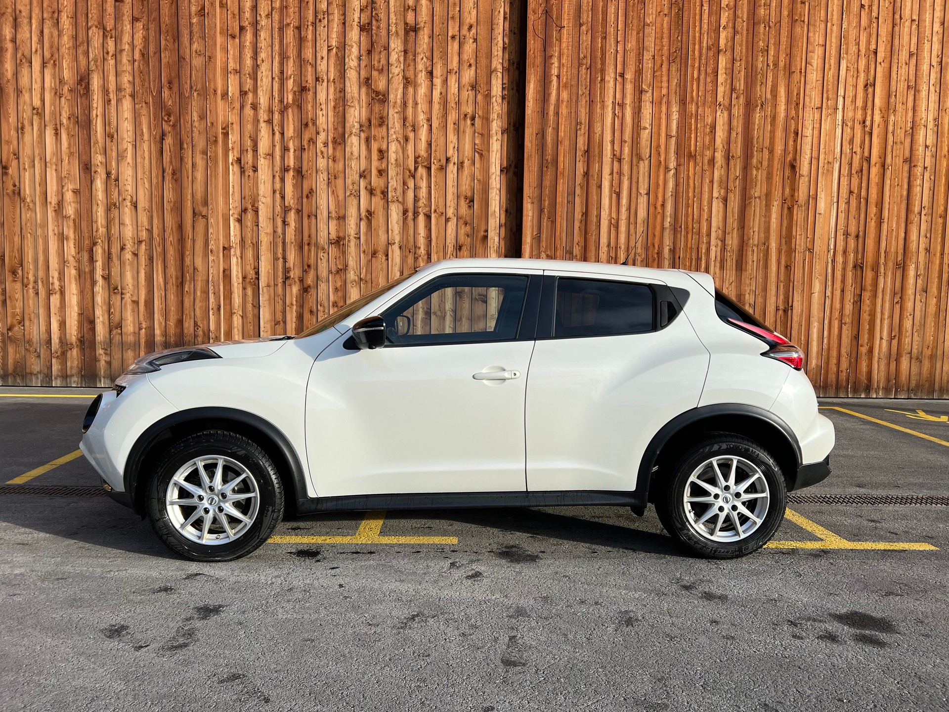 NISSAN Juke 1.2 DIG-T tekna-image-5