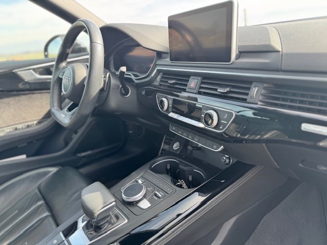 AUDI A5 Cabriolet 45 TFSI S-tronic Design quattro-image-5