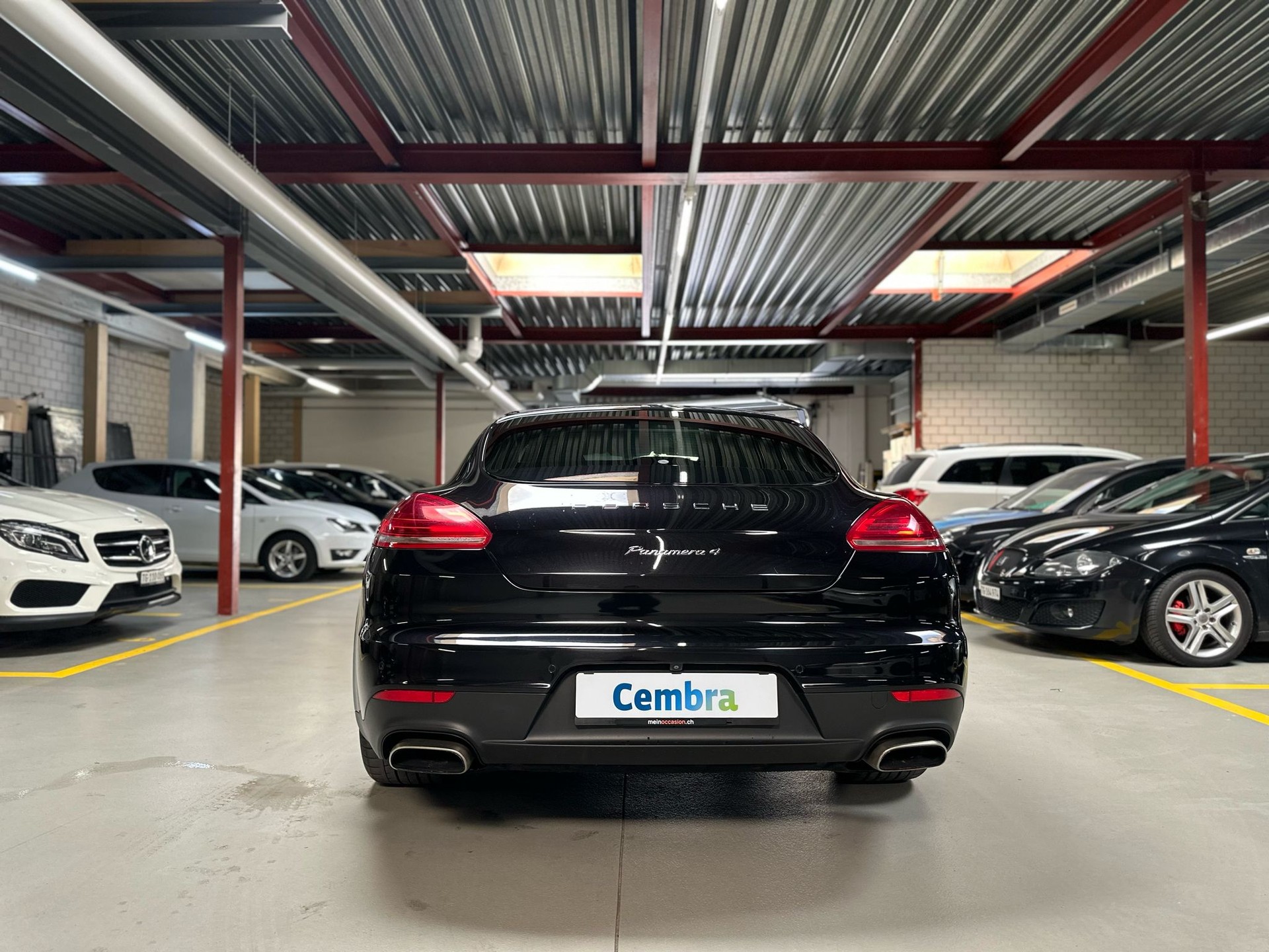 PORSCHE Panamera 4 3.6 PDK-image-3