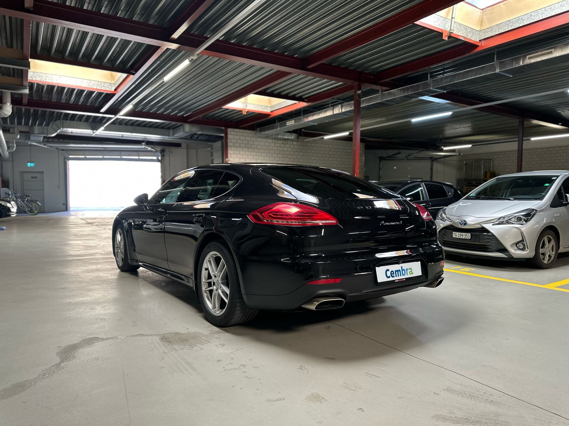 PORSCHE Panamera 4 3.6 PDK-image-2