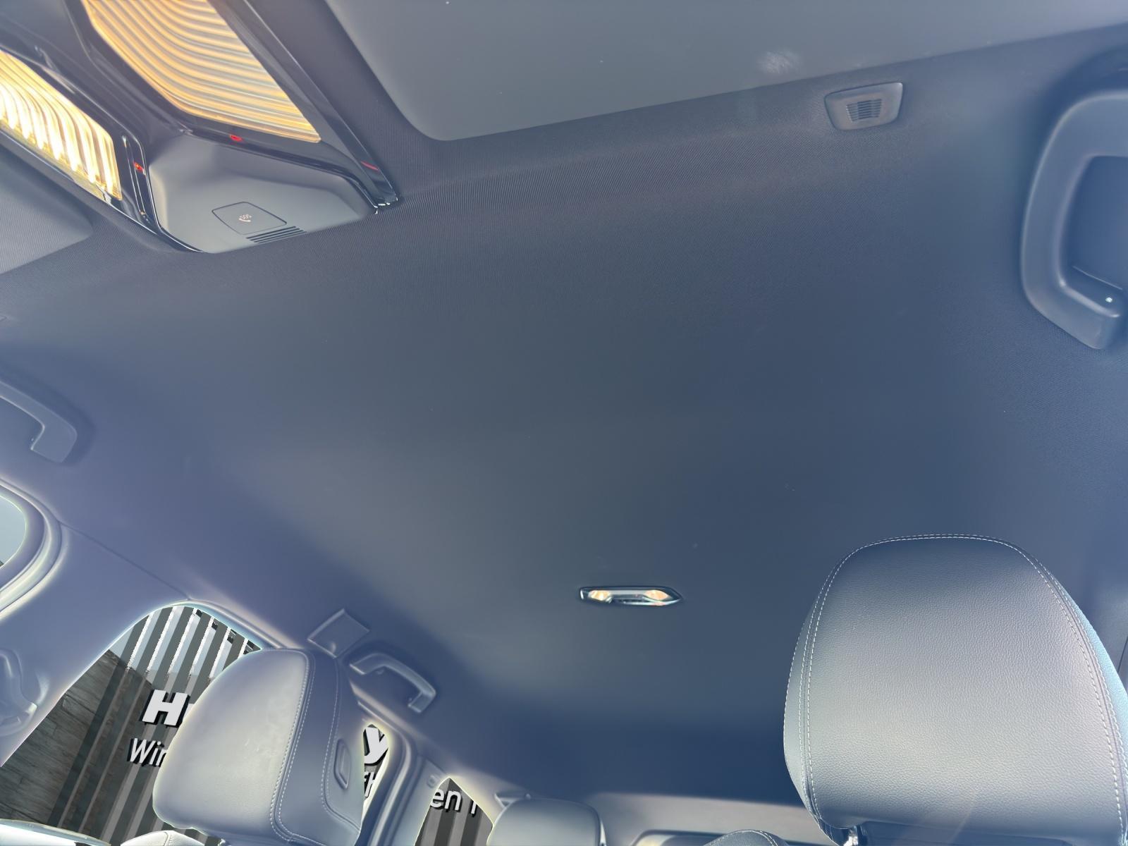 BMW 330d xDrive Touring M Sport-image-14
