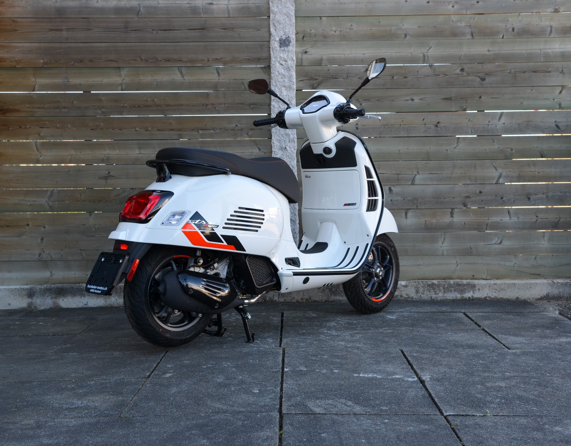 PIAGGIO Vespa GTS 125 Super Sport RST Euro 5+-showroom-element-1