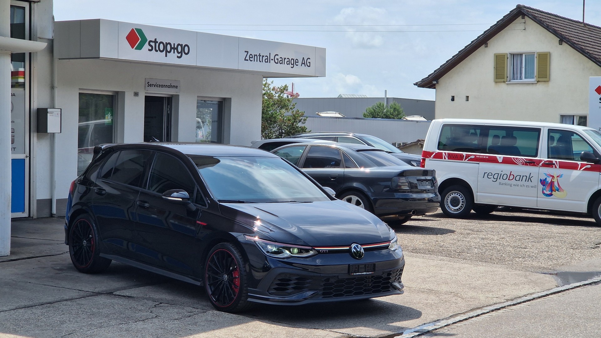 VW Golf 2.0 TSI GTI Clubsport DSG-image-0