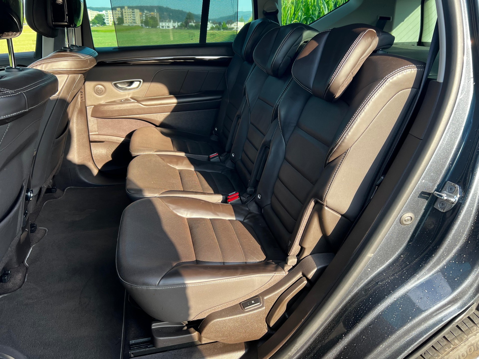 RENAULT Espace 1.8 TCe Initiale EDC-image-14