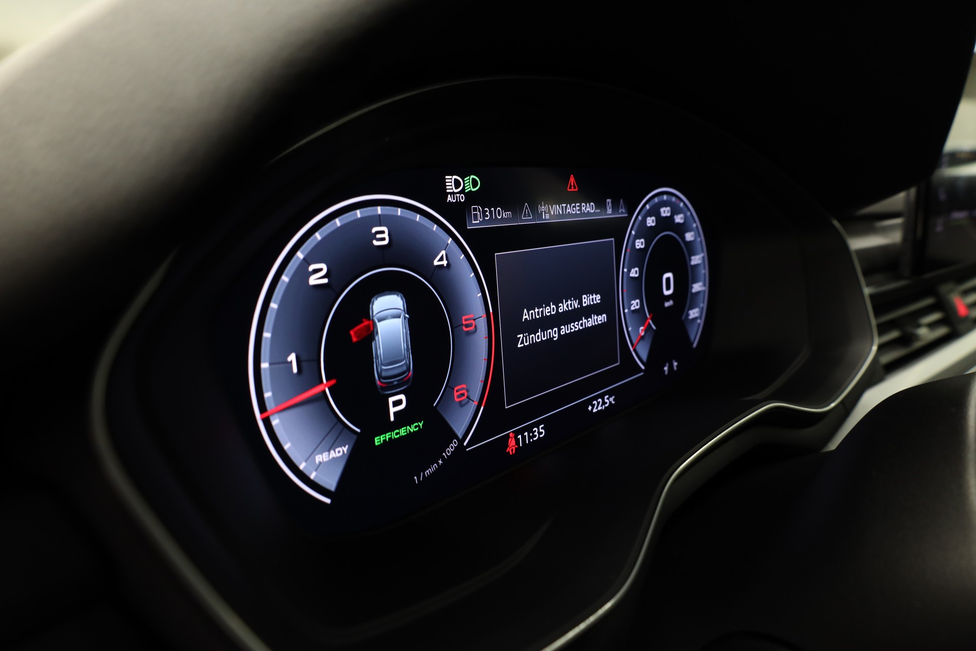 AUDI A4 Allroad 3.0 45 TDI quattro T-Tronic-image-18