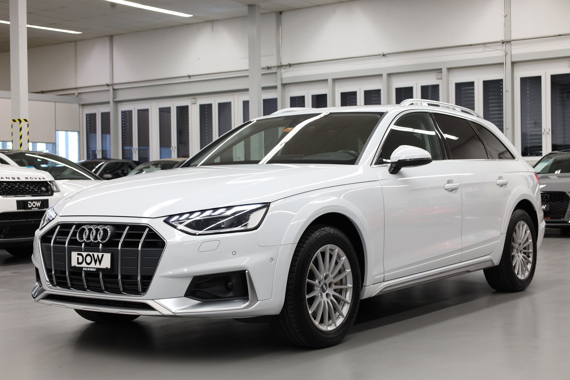 AUDI A4 Allroad 3.0 45 TDI quattro T-Tronic-image-2