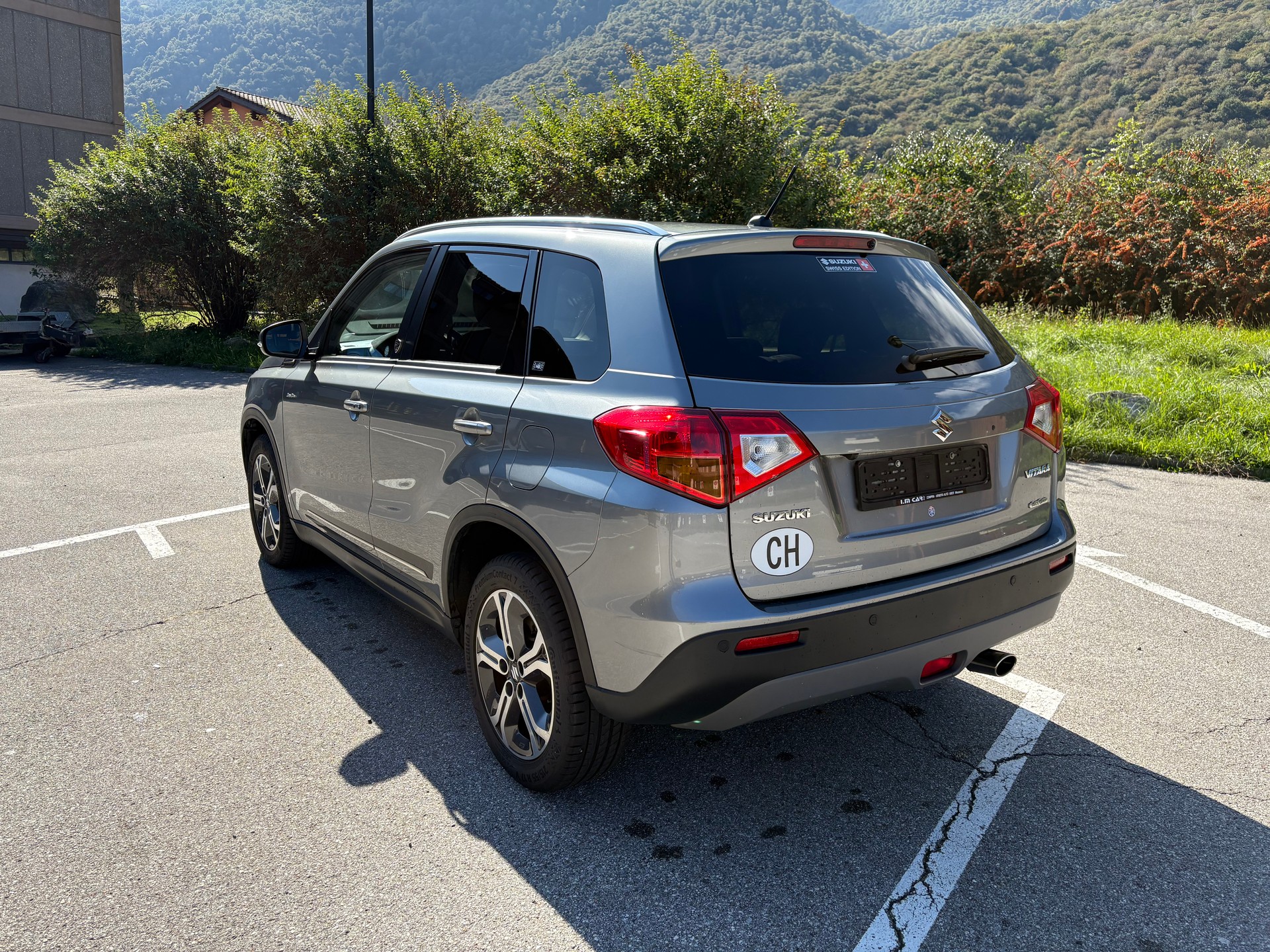 SUZUKI Vitara 1.6 TD Compact Top TCSS-image-5