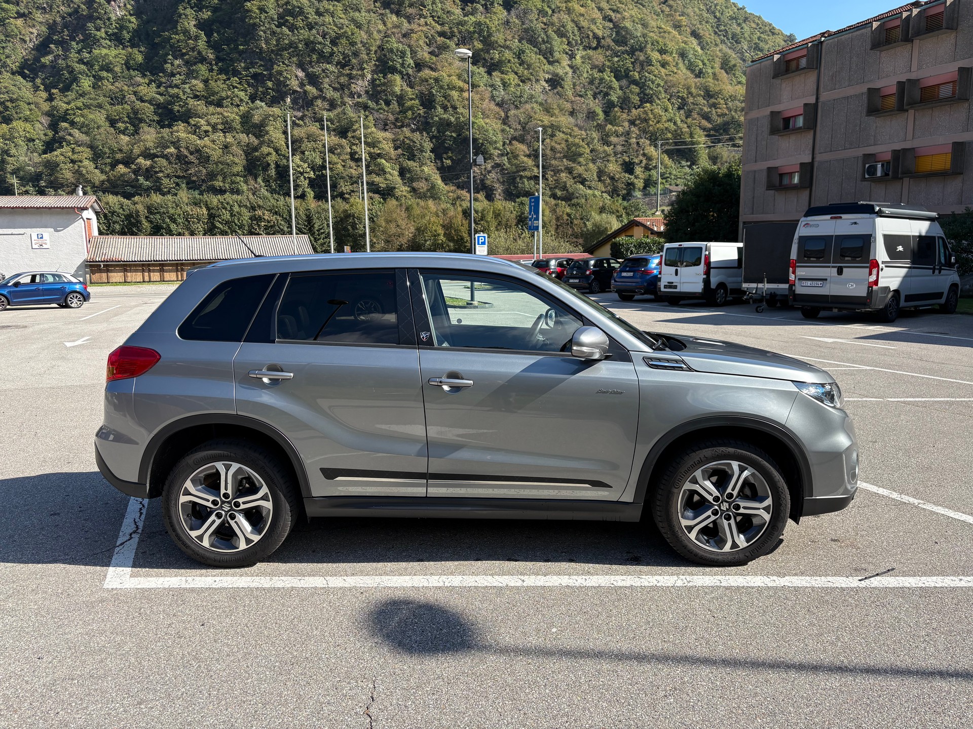 SUZUKI Vitara 1.6 TD Compact Top TCSS-image-2