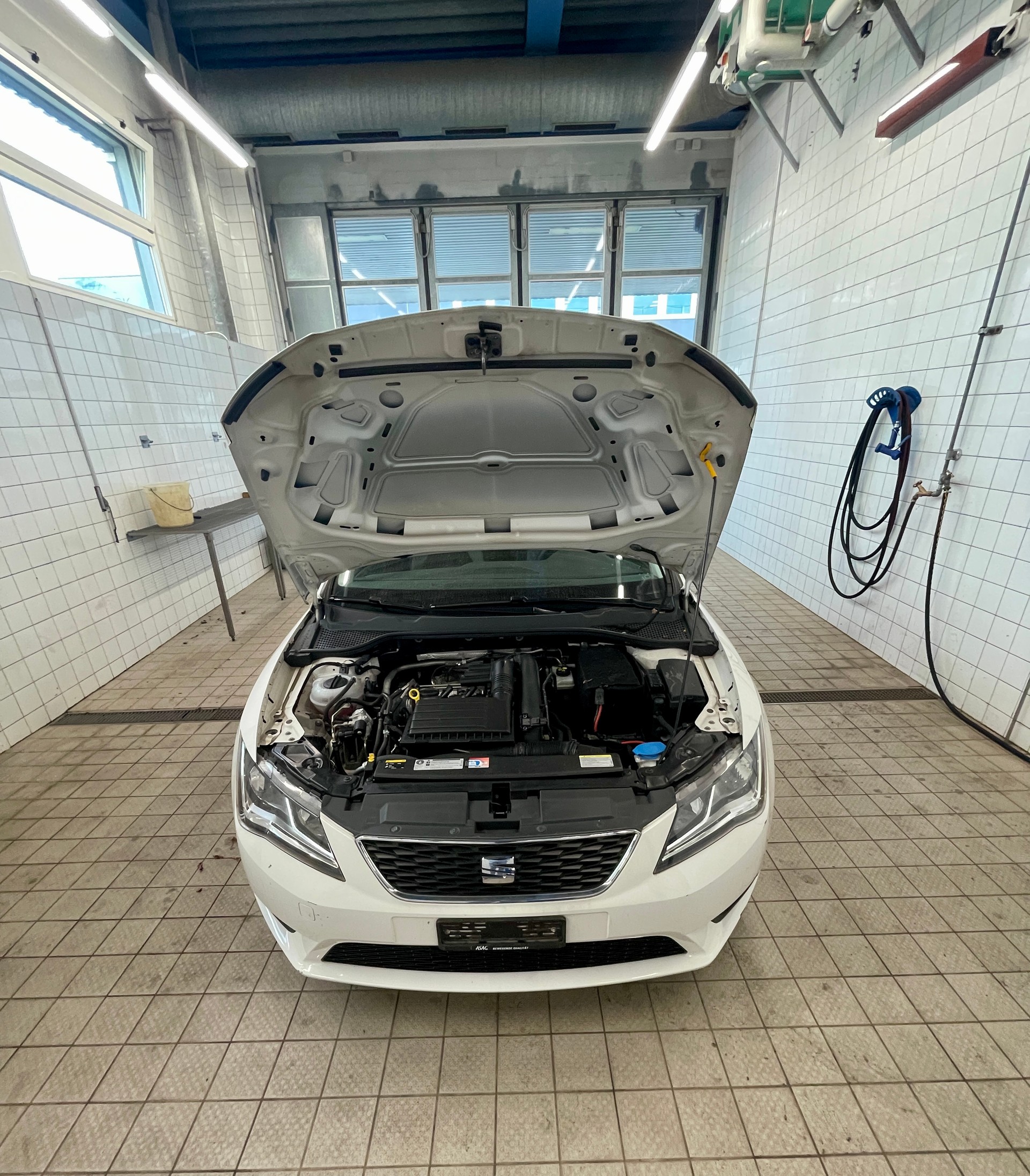 SEAT Leon ST 1.4 TGI Style DSG-image-11