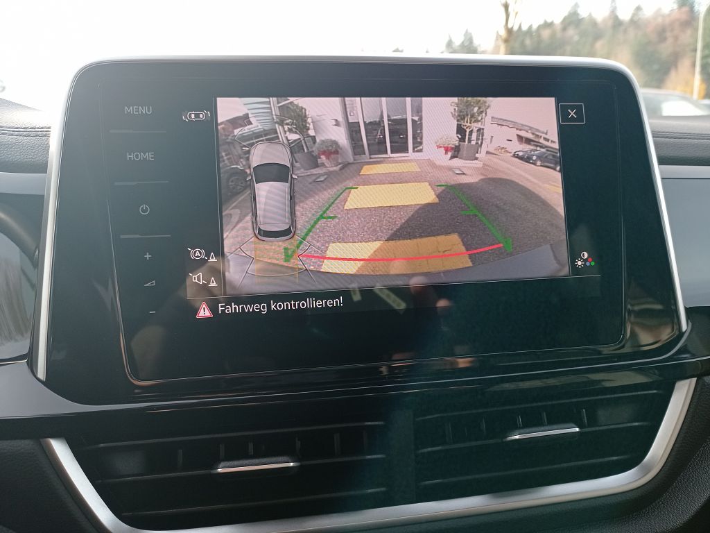 VW T-Roc 2.0 TSI R-Line DSG 4Motion-image-15