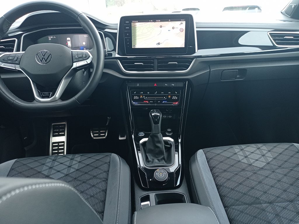 VW T-Roc 2.0 TSI R-Line DSG 4Motion-image-7