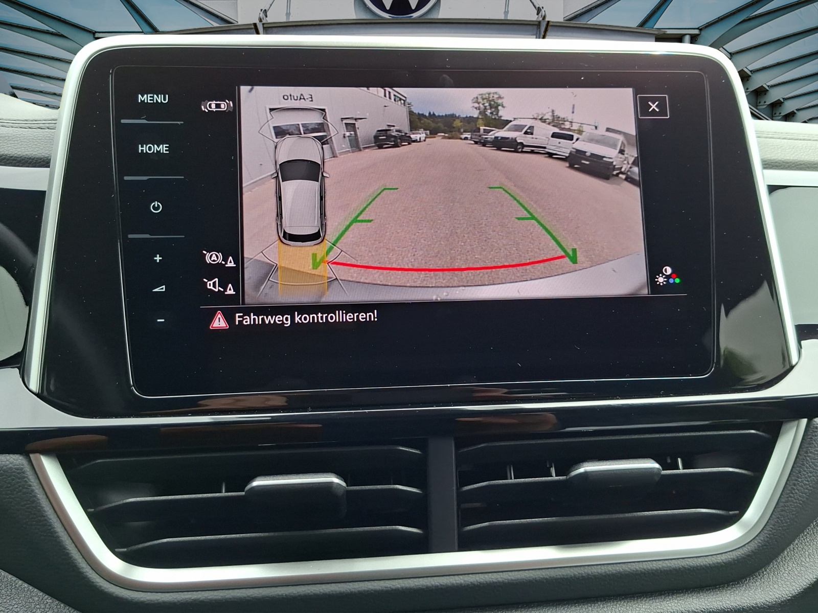 VW T-Roc 2.0 TSI R-Line DSG 4Motion-image-15