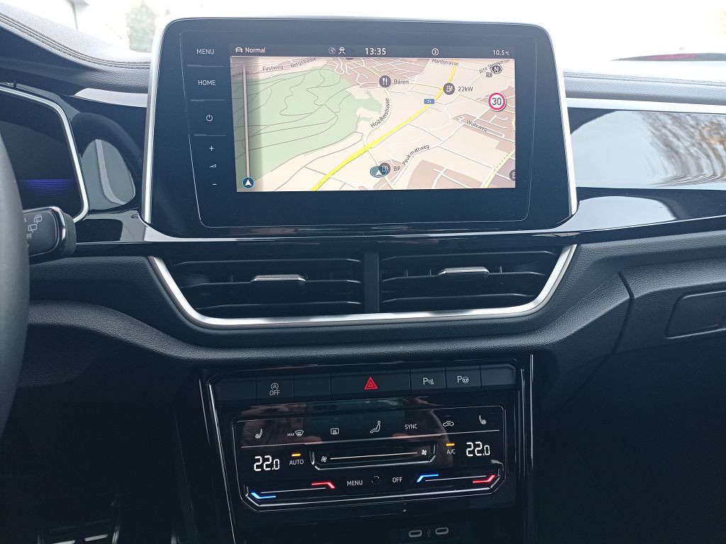 VW T-Roc 2.0 TSI R-Line DSG 4Motion-image-13