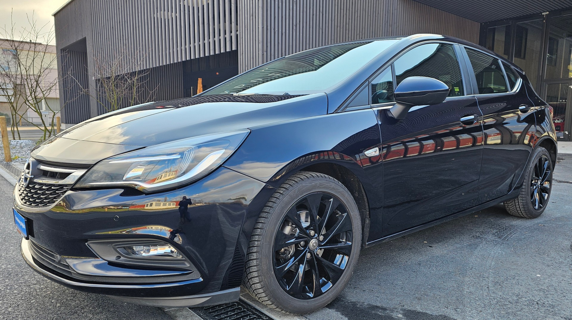 OPEL Astra 1.4i Turbo 120 Years Edition Automatic-image-0