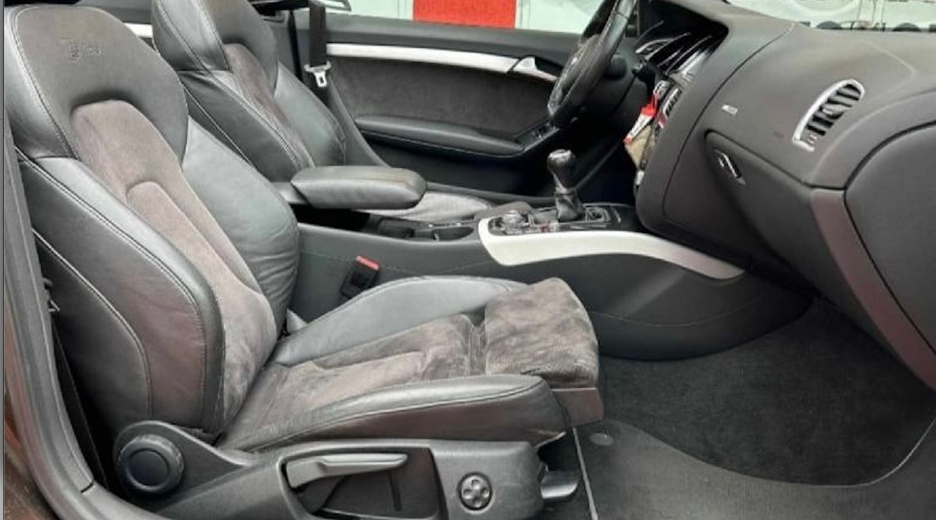 AUDI A5 Cabriolet 1.8 TFSI-image-4