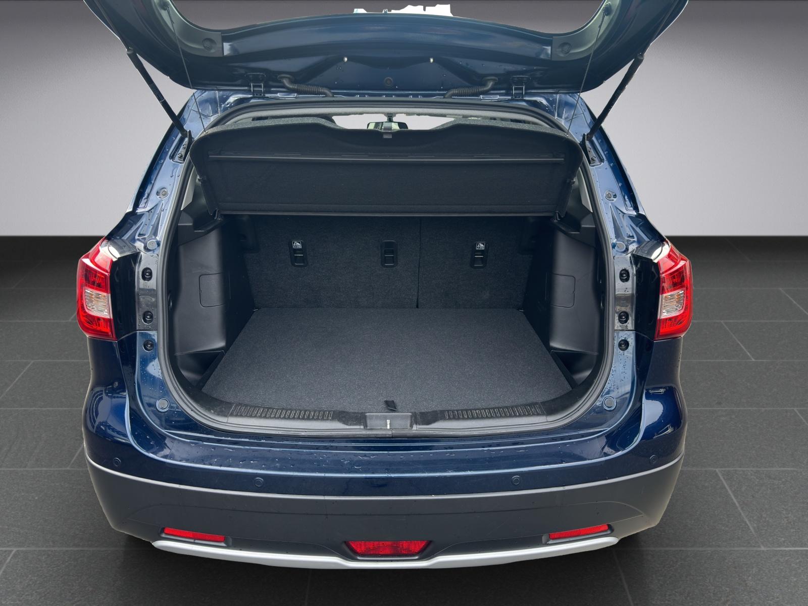 SUZUKI SX4 S-Cross 1.4 T Compact Top 4x4-image-5
