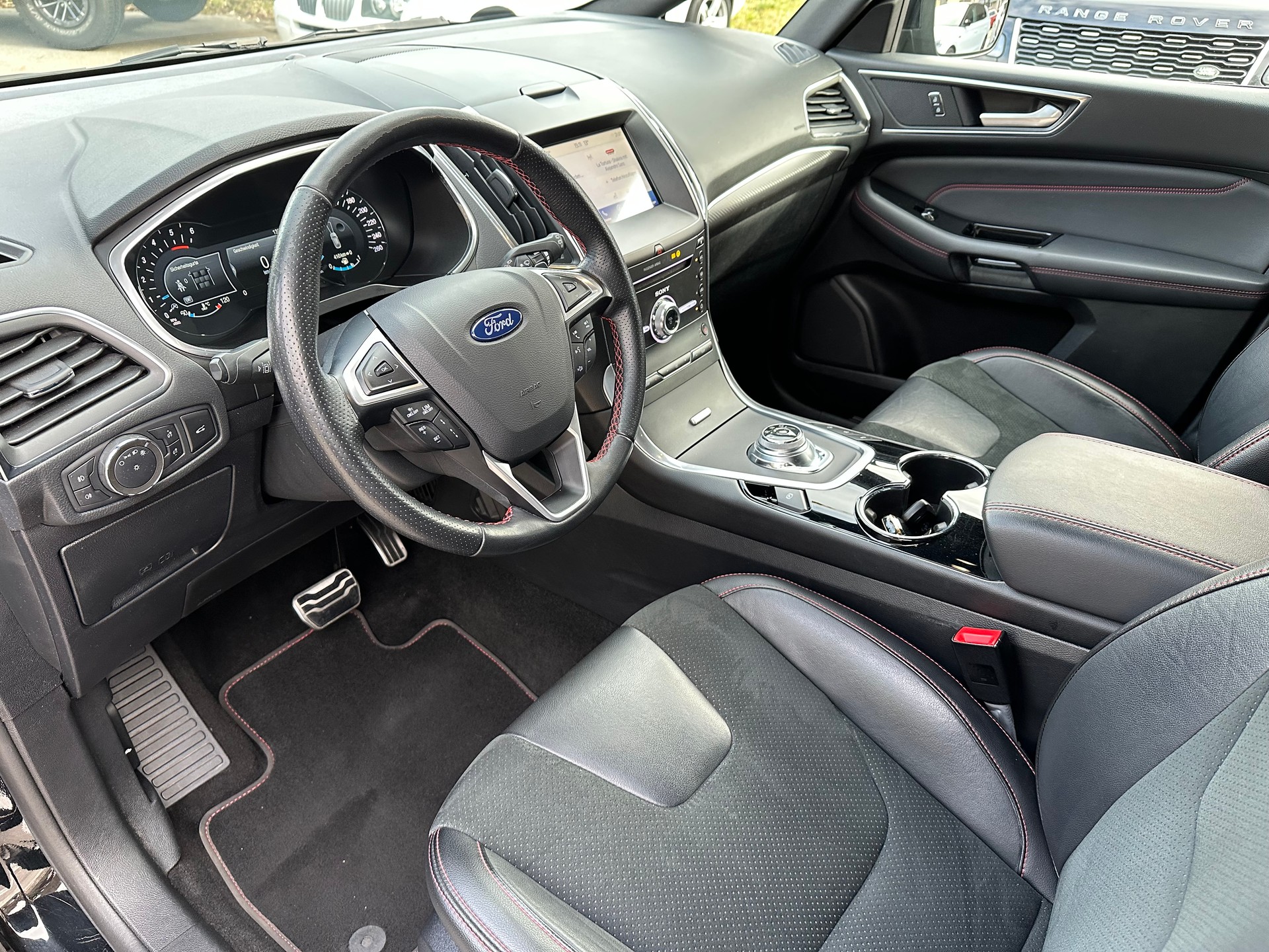 FORD S-Max 2.0 TDCi ST-Line Automatic-image-8