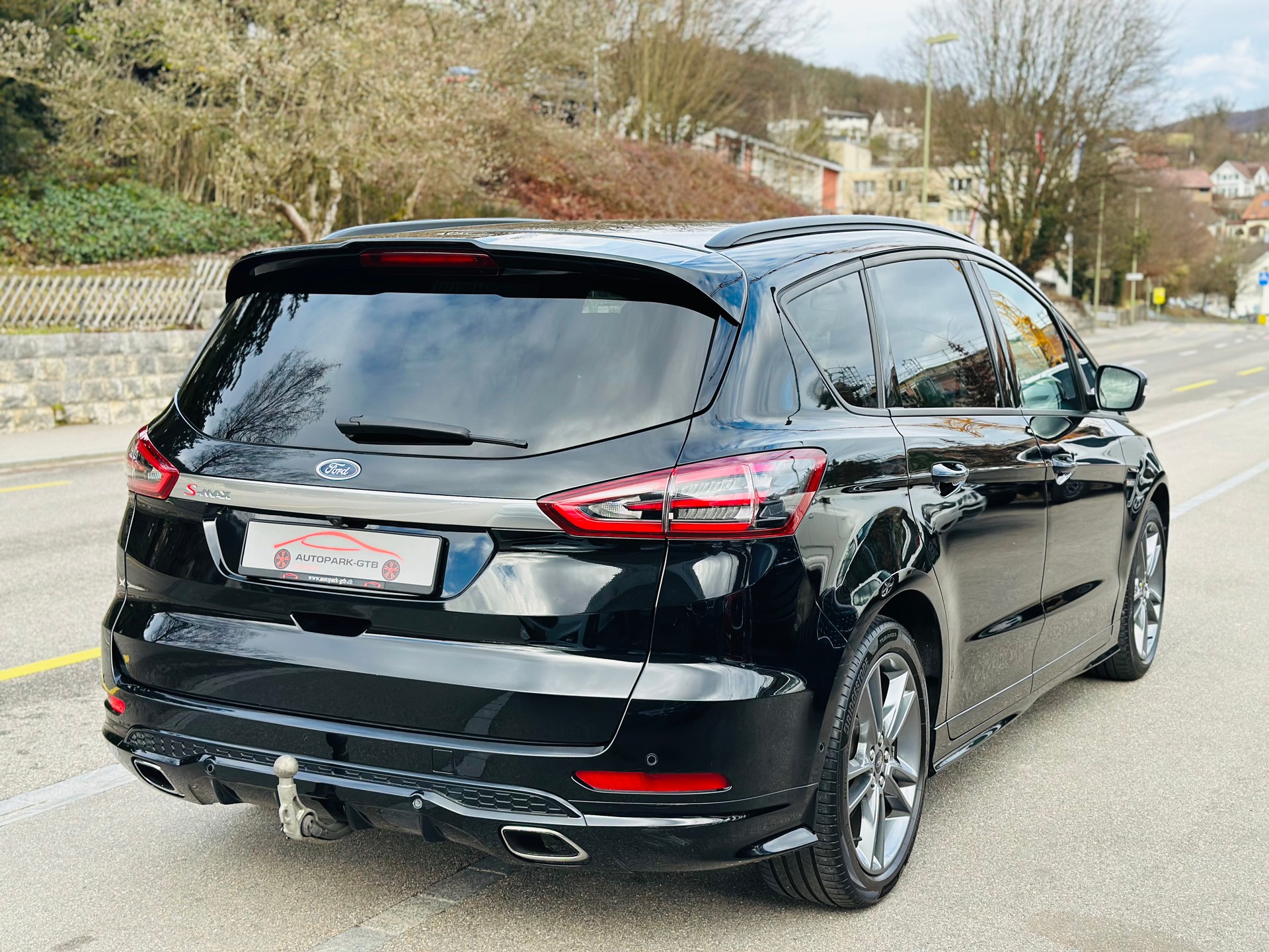 FORD S-Max 2.0 TDCi ST-Line Automatic-image-5