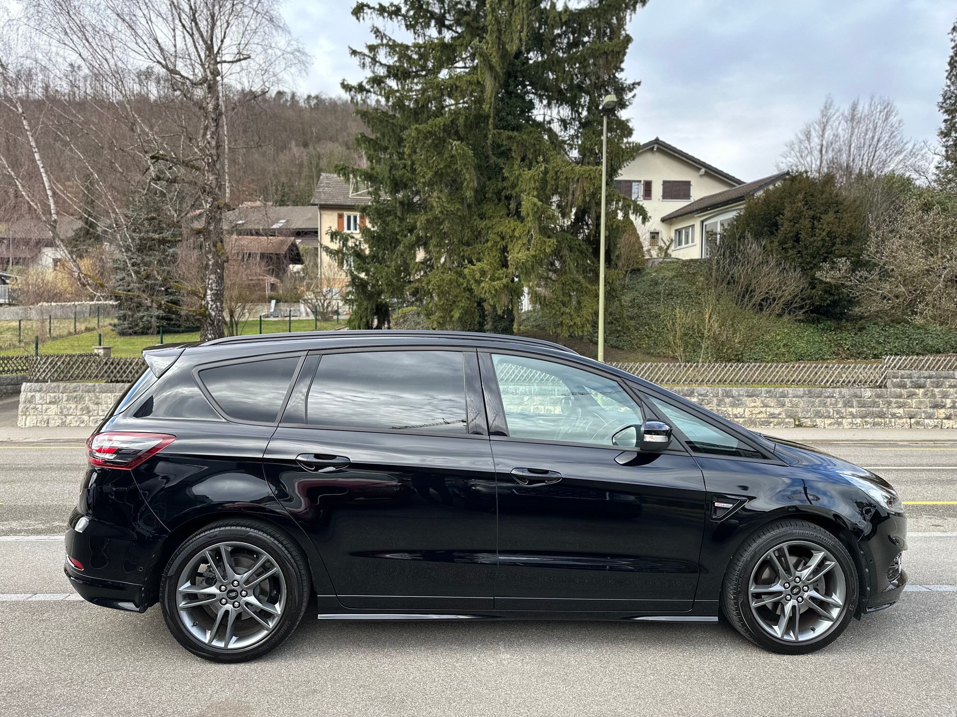 FORD S-Max 2.0 TDCi ST-Line Automatic-image-4