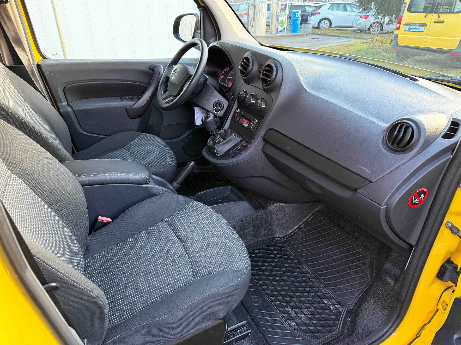 MERCEDES-BENZ Citan 111 CDI EL Mixto Euro 6 - 5 Sitze-image-11