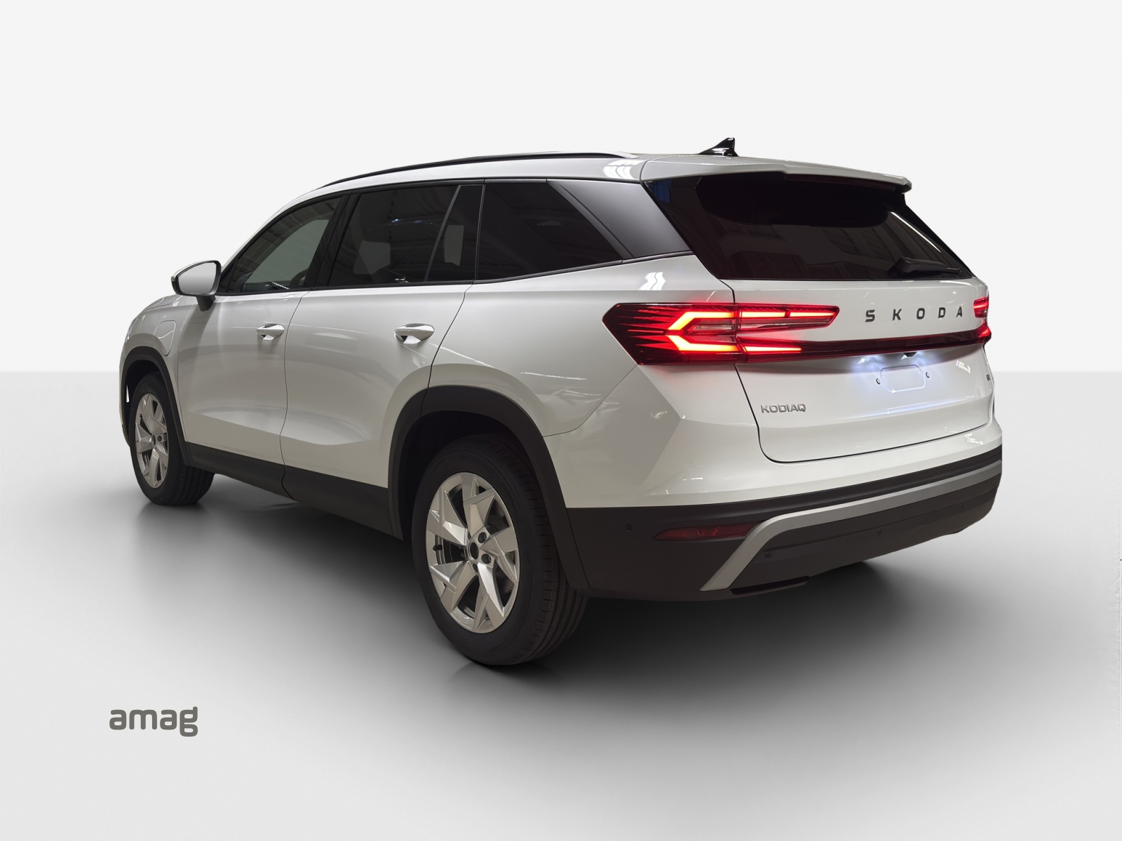 SKODA Kodiaq 1.5 TSI PHEV Dynamic-image-2