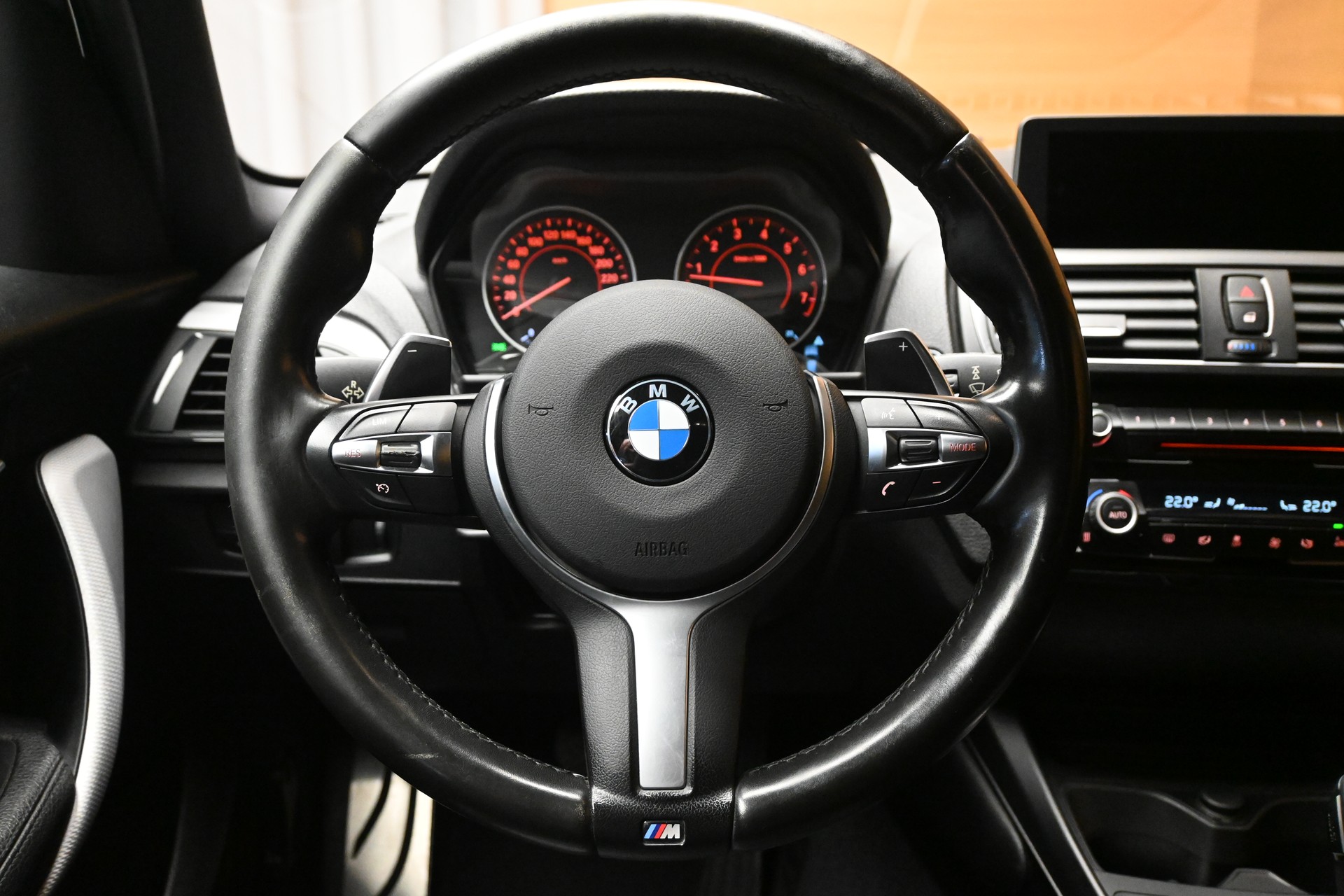 BMW M140i xDrive Steptronic-image-9
